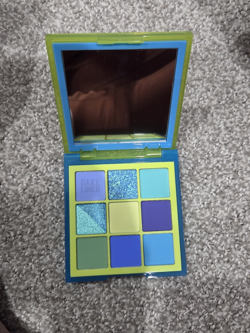 Huda beauty Color Block Palette